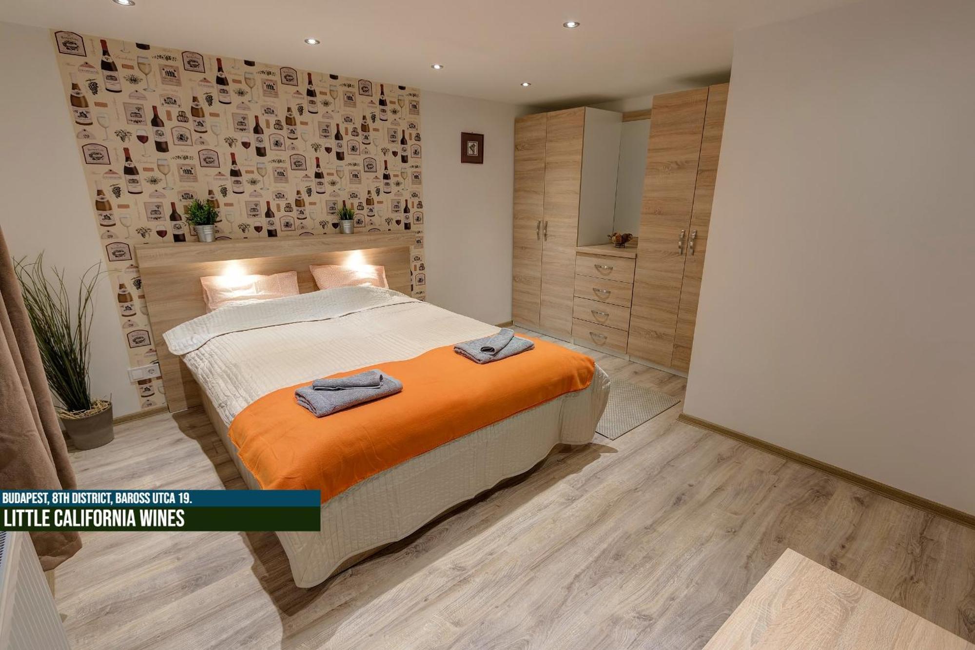Little Americas Museum Apartments Budapest Bagian luar foto