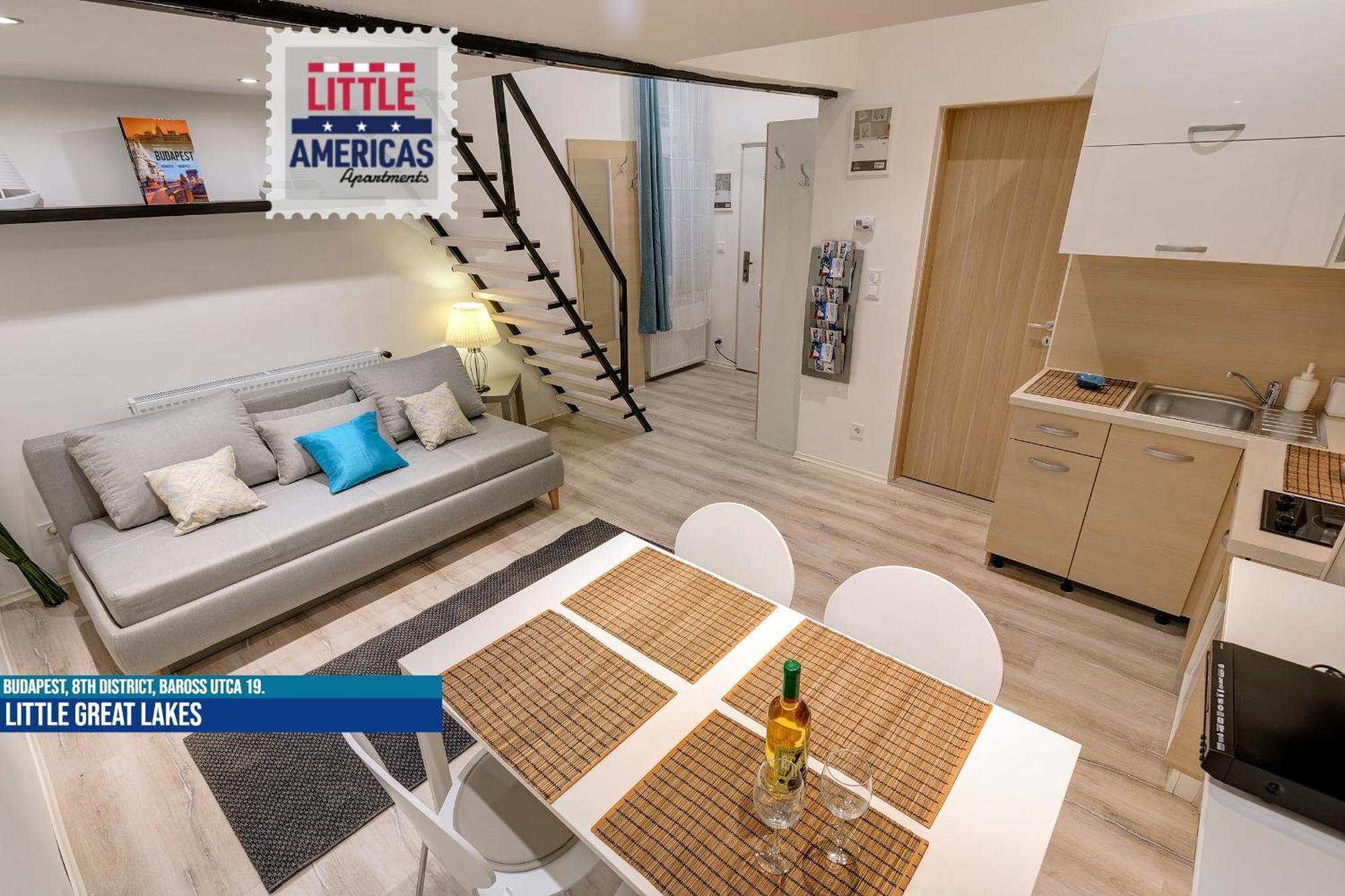 Little Americas Museum Apartments Budapest Bagian luar foto