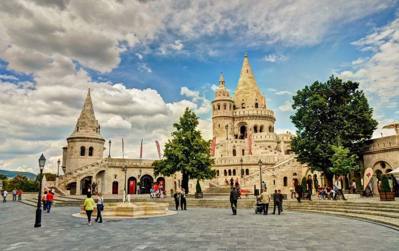 Little Americas Museum Apartments Budapest Bagian luar foto